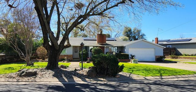 625 Heath Dr, Ione, CA 95640