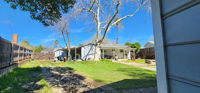 625 Heath Dr, Ione, CA 95640