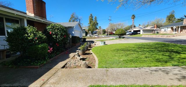 625 Heath Dr, Ione, CA 95640