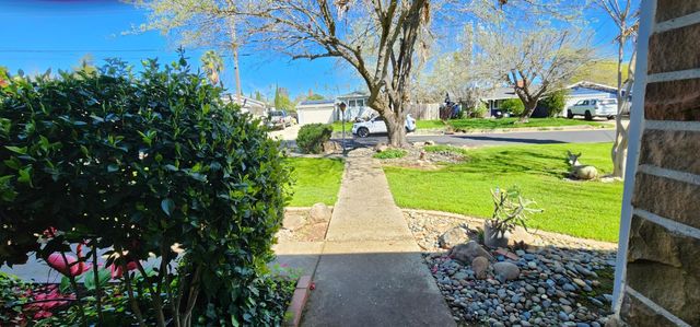 625 Heath Dr, Ione, CA 95640