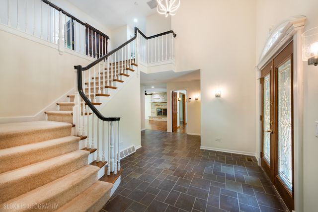 4 Auburn Lane, Barrington Hills, IL 60010