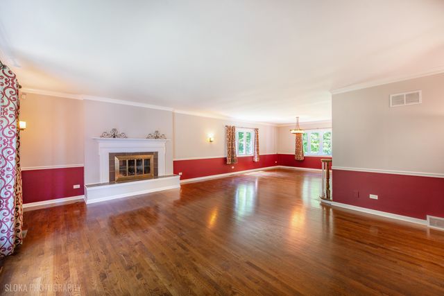 4 Auburn Lane, Barrington Hills, IL 60010