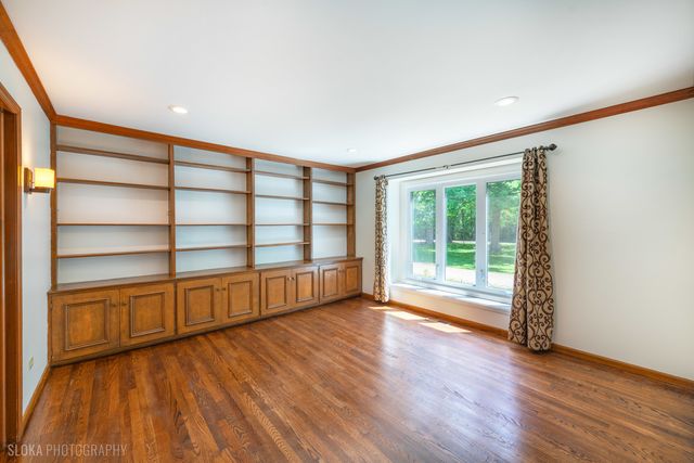 4 Auburn Lane, Barrington Hills, IL 60010