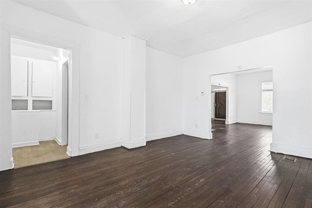 550 Mount Vernon Street, Detroit, MI 48202