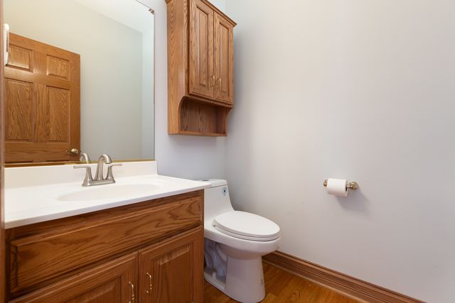 2652 Charlestowne Lane, Naperville, IL 60564