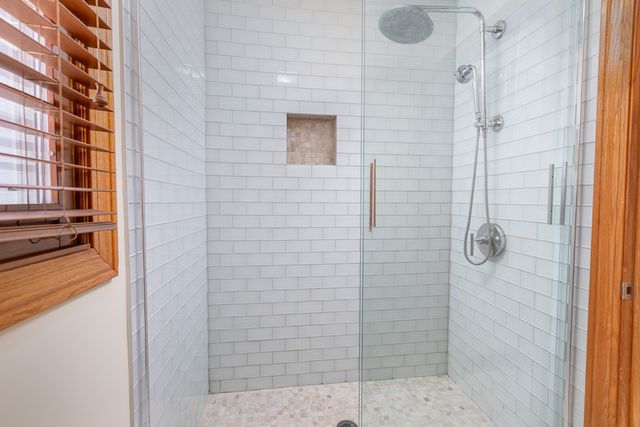 2652 Charlestowne Lane, Naperville, IL 60564