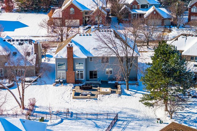 2652 Charlestowne Lane, Naperville, IL 60564