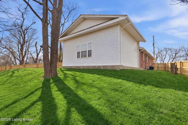 1627 Haskin Ave, Louisville, KY 40215