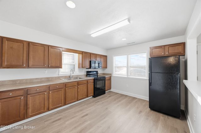 1627 Haskin Ave, Louisville, KY 40215