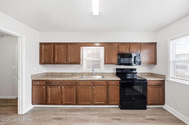 1627 Haskin Ave, Louisville, KY 40215