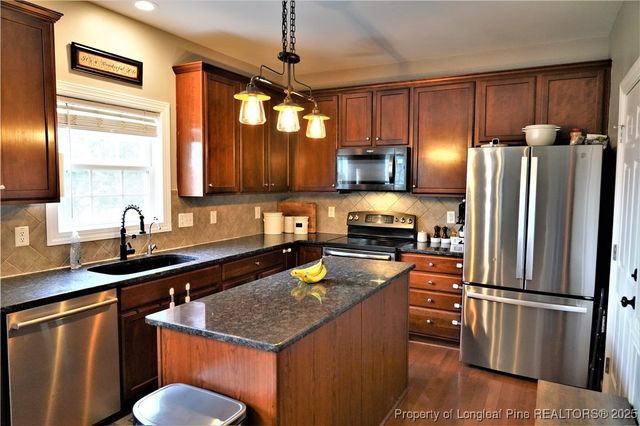 108 Withers Lane, Raeford, NC 28376