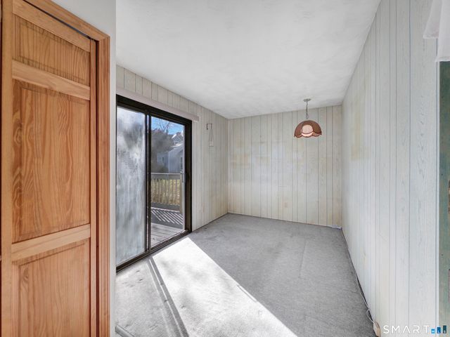 2 Arthur Court, North Branford, CT 06471