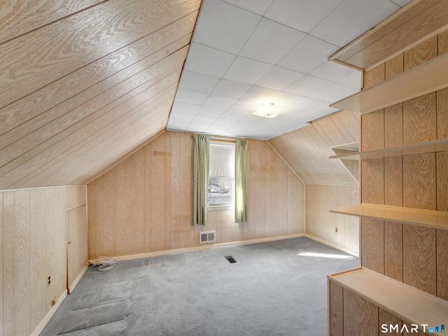 2 Arthur Court, North Branford, CT 06471