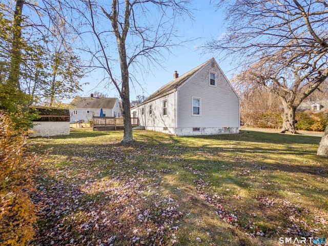 2 Arthur Court, North Branford, CT 06471