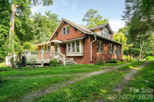 76 Starnes Cove Road, Asheville, NC 28806