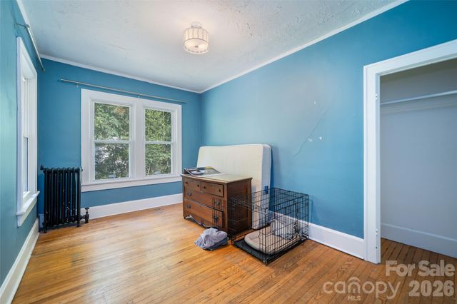 76 Starnes Cove Road, Asheville, NC 28806