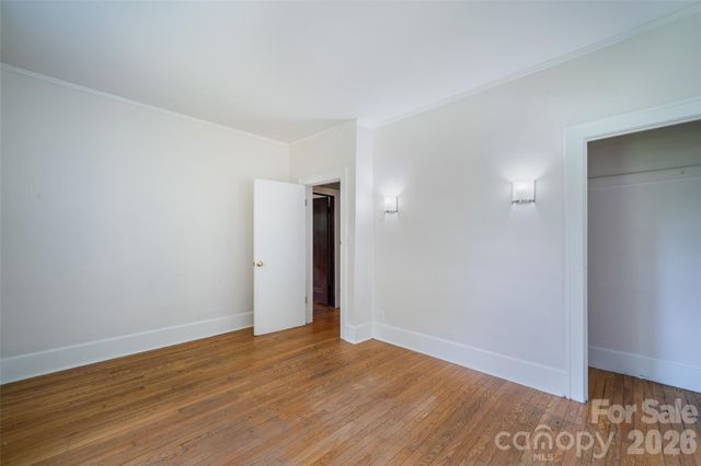 76 Starnes Cove Road, Asheville, NC 28806