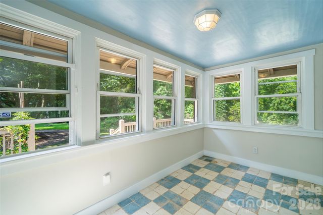 76 Starnes Cove Road, Asheville, NC 28806