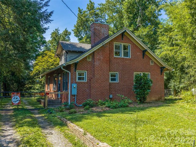 76 Starnes Cove Road, Asheville, NC 28806