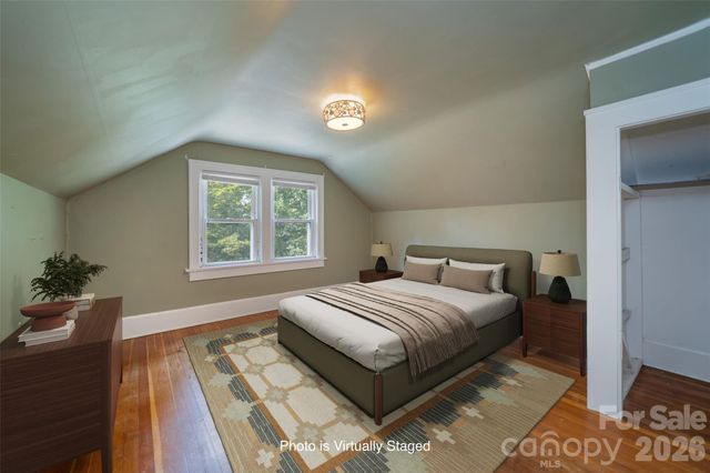 76 Starnes Cove Road, Asheville, NC 28806