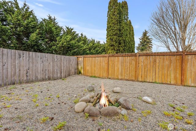 15941 Quail Meadows Court SE, Yelm, WA 98597