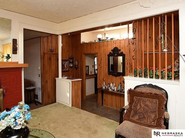 3188 Stone Avenue, Omaha, NE 68111