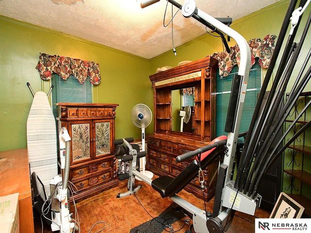 3188 Stone Avenue, Omaha, NE 68111