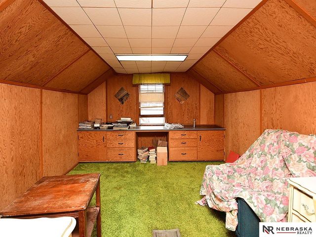 3188 Stone Avenue, Omaha, NE 68111