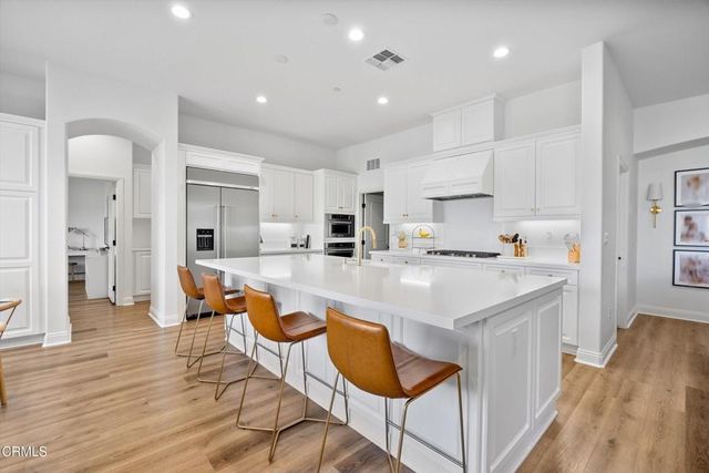 3326 Madrone Lane, Bakersfield, CA 93311