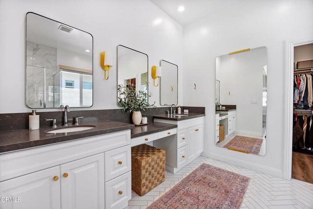 3326 Madrone Lane, Bakersfield, CA 93311