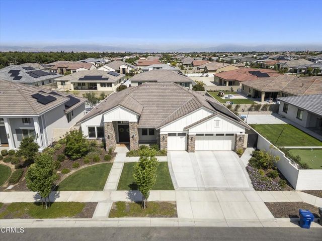 3326 Madrone Lane, Bakersfield, CA 93311