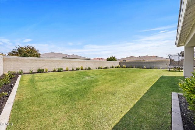 3326 Madrone Lane, Bakersfield, CA 93311