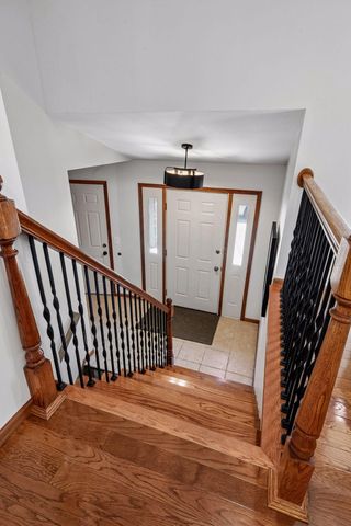7011 Eagle Ridge, Eden Prairie, MN 55346