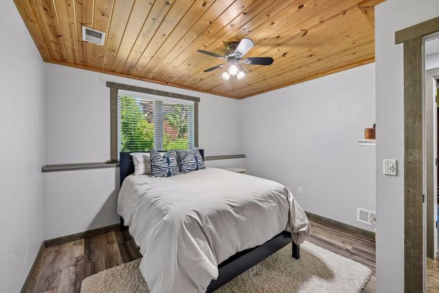 7011 Eagle Ridge, Eden Prairie, MN 55346