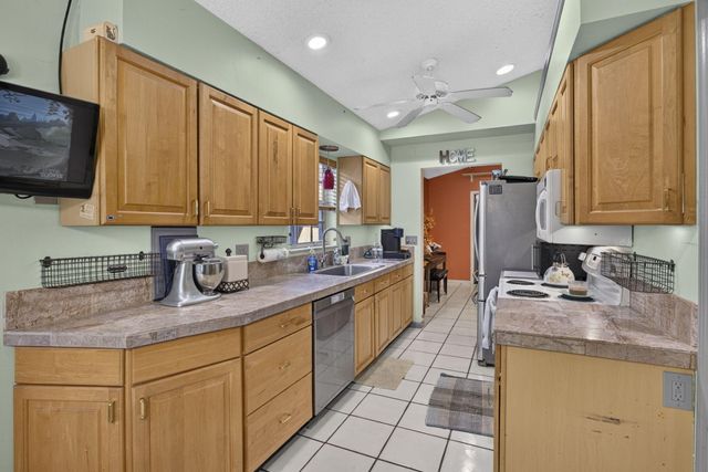 1480 Lake Breeze Drive, Wellington, FL 33414
