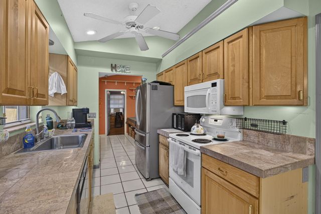1480 Lake Breeze Drive, Wellington, FL 33414