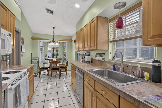 1480 Lake Breeze Drive, Wellington, FL 33414