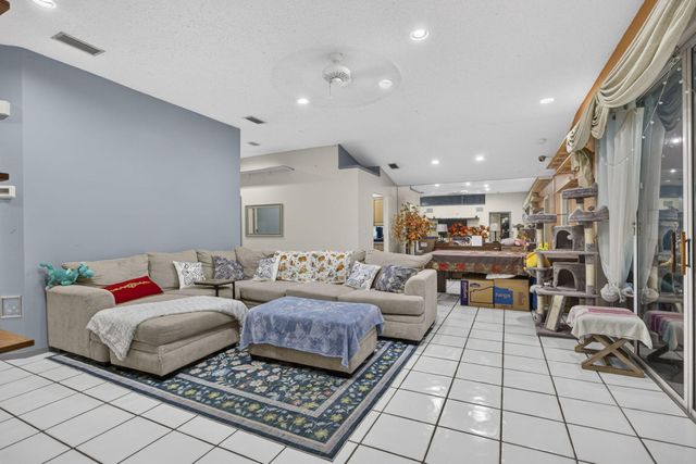 1480 Lake Breeze Drive, Wellington, FL 33414