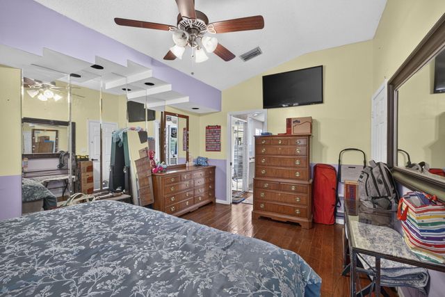 1480 Lake Breeze Drive, Wellington, FL 33414