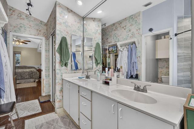 1480 Lake Breeze Drive, Wellington, FL 33414