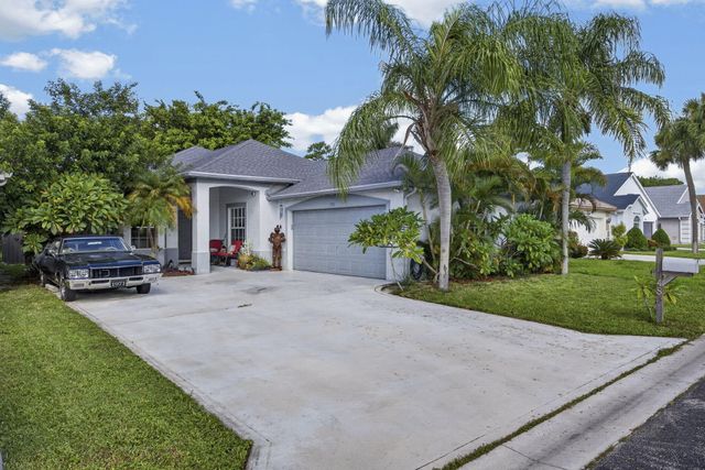 1480 Lake Breeze Drive, Wellington, FL 33414