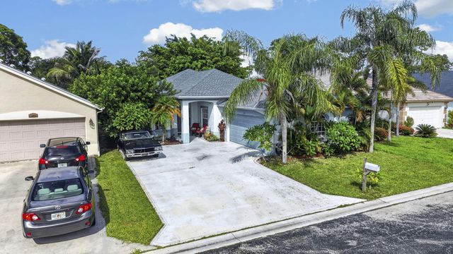 1480 Lake Breeze Drive, Wellington, FL 33414