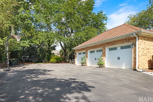 1726 Galloway Circle, Inverness, IL 60010