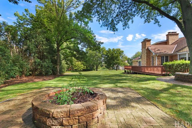 1726 Galloway Circle, Inverness, IL 60010