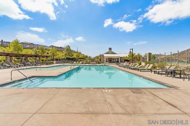 35309 Kinsky Way, Fallbrook, CA 92028
