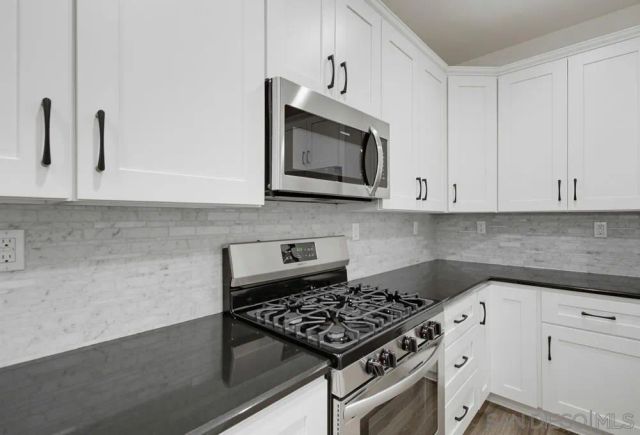 35309 Kinsky Way, Fallbrook, CA 92028