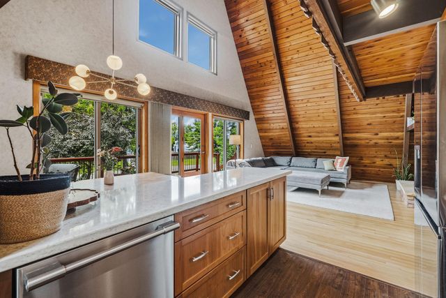 4540 Wood Duck Drive, Vadnais Heights, MN 55127
