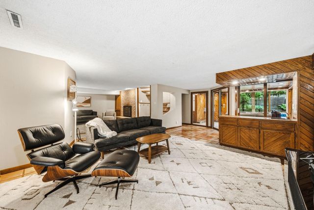 4540 Wood Duck Drive, Vadnais Heights, MN 55127
