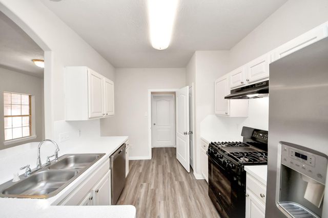 5327 Rivergate Drive, Spring, TX 77373