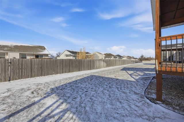 906 Dorchester Place NE, Cedar Rapids, IA 52402